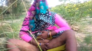 Hot Desi Aunty Fucked Hard Open Field